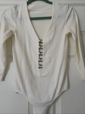 Wilford cotton velvet limited -edition white short-sleeve body